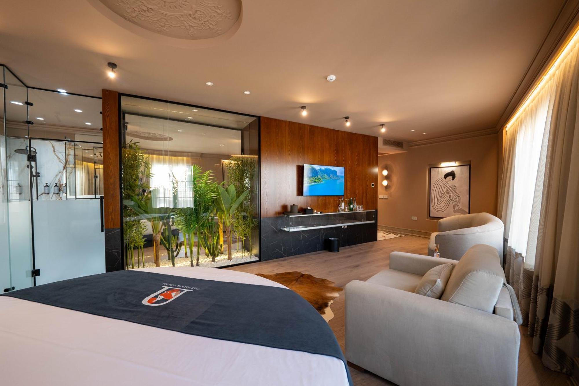 The Collector Hotel Boutique Sarande Ngoại thất bức ảnh