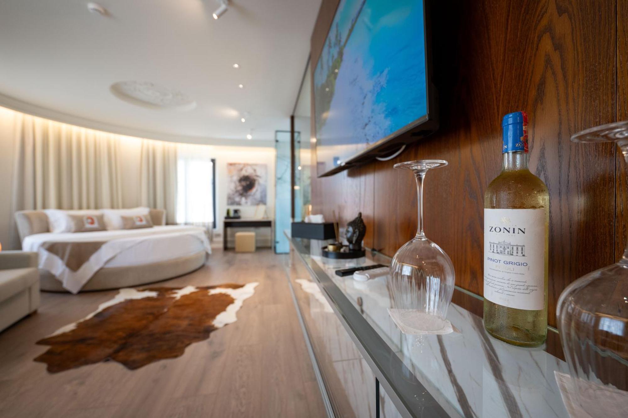 The Collector Hotel Boutique Sarande Ngoại thất bức ảnh